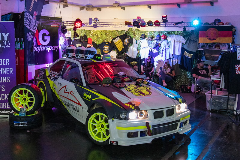 Essen Motor Show 2018: Zubehr in der Boxengasse der Motorsportarena