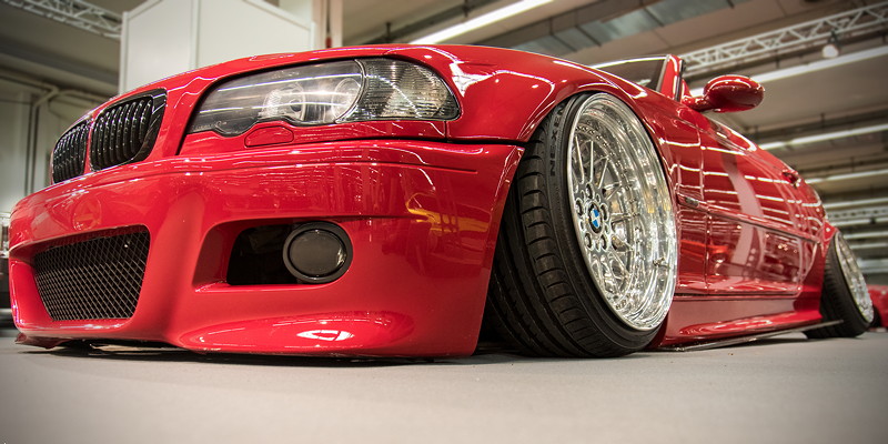 BMW 330Ci (Modell E46), mit 6-Zylinder-Motor, 231 PS