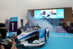 Ad Diriyah (KSA), 15. Dezember 2018. ABB FIA Formula E Championship. Ad Diriyah E-Prix. Sieger Antonio Felix da Costa (PRT) im BMW iFE.18.