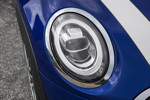 MINI Cooper S Cabrio (Facelift 2018), optional mit adaptiven LED Scheinwerfer mit Matrix-Funktion.