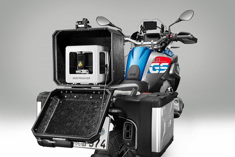 BMW Motorrad iParts 3D-Mobileprinter auf R 1200 GS