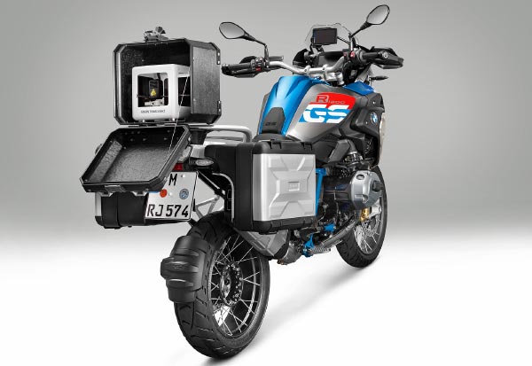 BMW Motorrad iParts 3D-Mobileprinter auf R 1200 GS