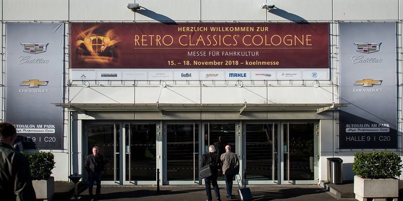 Retro Classics Cologne 2018, in diesem Jahr Eingang ber Halle 6