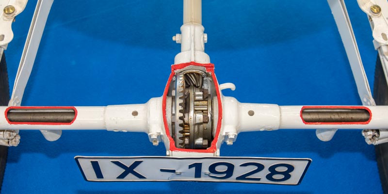 Retro Classics Cologne 2018: BMW Club Mobile Classic e. V., Schnittmodell BMW Dixi