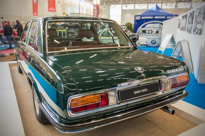 Retro Classics Cologne 2018, BMW E3 Limousinen Club: BMW 2800, ehemaliger Neupreis: 17.250 DM