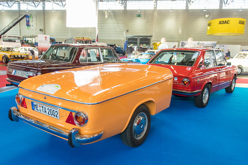 Retro Classics Cologne 2018, BMW 02 Club e. V.: Gespann aus BMW 2002tii und Albers Universal Anhnger