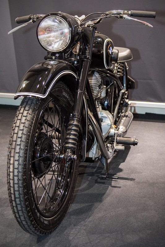 BMW R 24, ehemaliger Neupreis: 1.750 DM