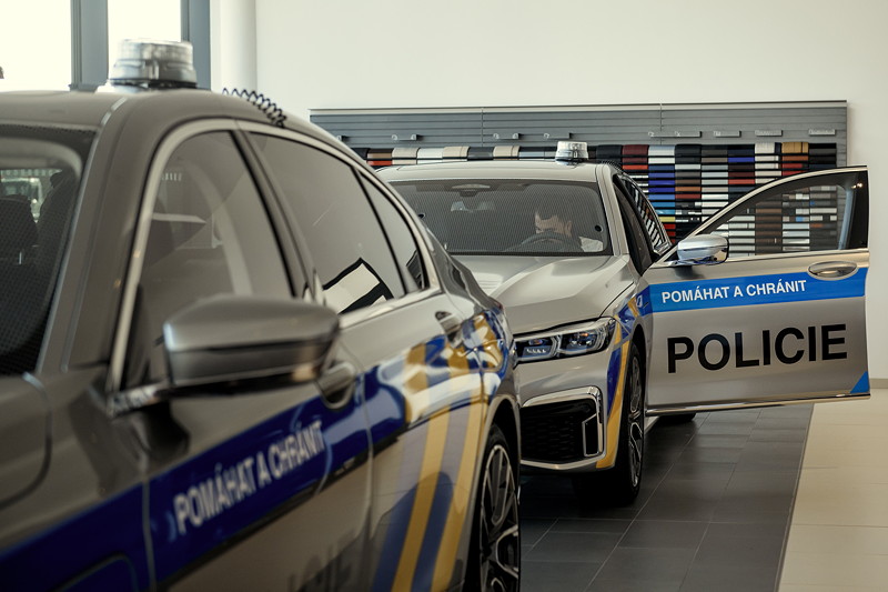 BMW 745Le xDrive - bergabe an die tschechische Polizei