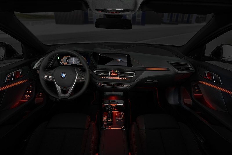 BMW 118i Sportline, Interieur vorne