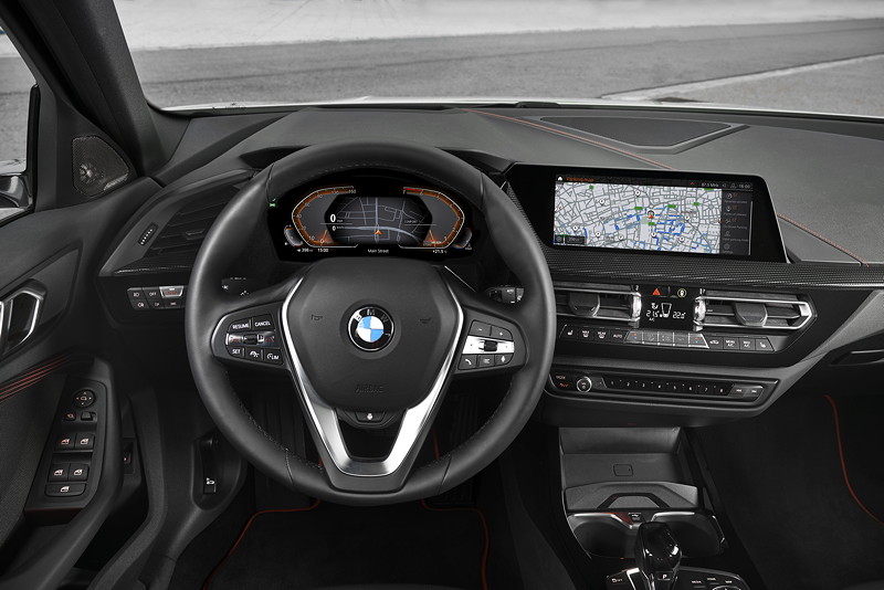BMW 118i Sportline, Cockpit
