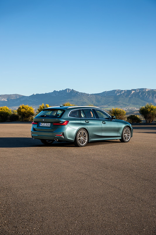 Der neue BMW 3er Touring - Modell Luxury Line