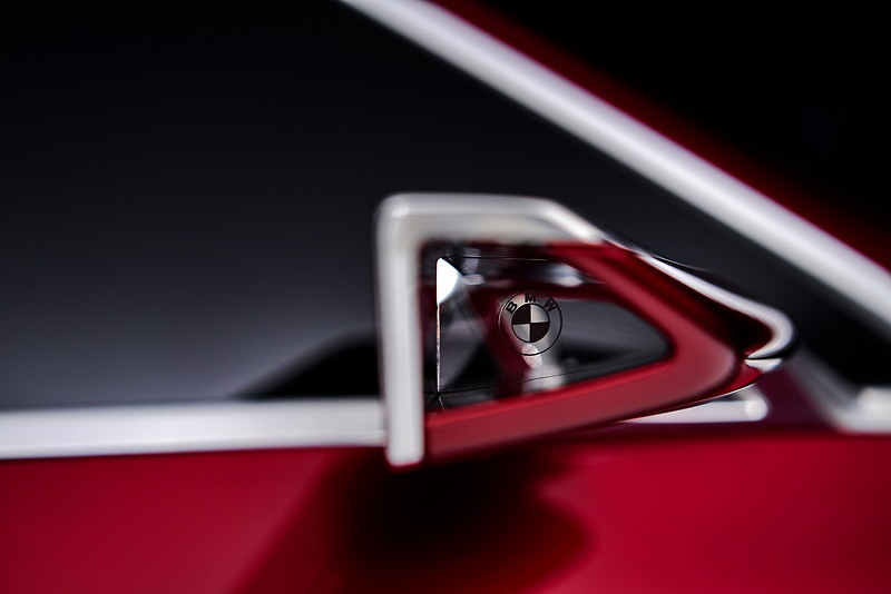 BMW Concept 4, minimalistischer Aussenspiegel.