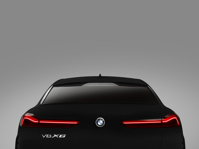 Der BMW Vantablack X6