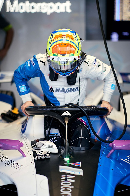 Sanya (CHN), 23.03.2019. ABB FIA Formula E Championship, Sanya E-Prix, BMW i Andretti Motorsport, Alexander Sims (GBR) im BMW iFE.18 #27.