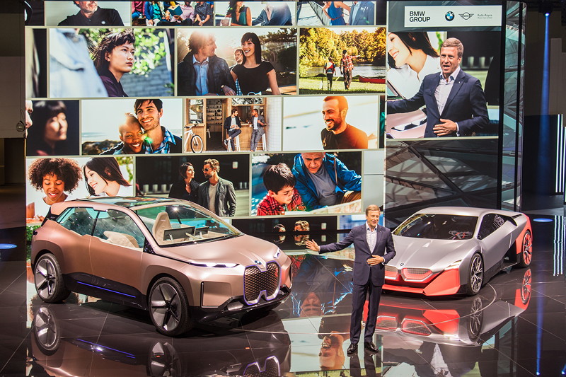 BMW Chef Oliver Zipse bei der BMW Group Pressekonferenz, IAA 2019