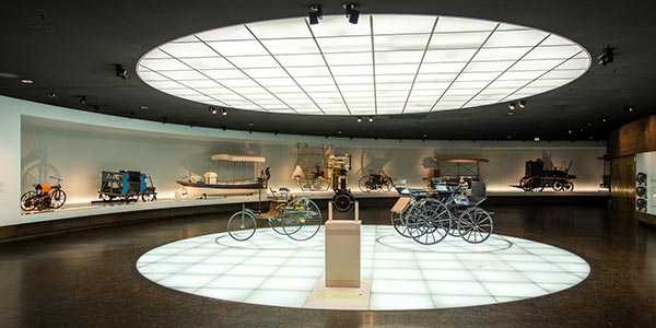 Mercedes-Benz Museum Stuttgart, Mythos 1: Pioniere