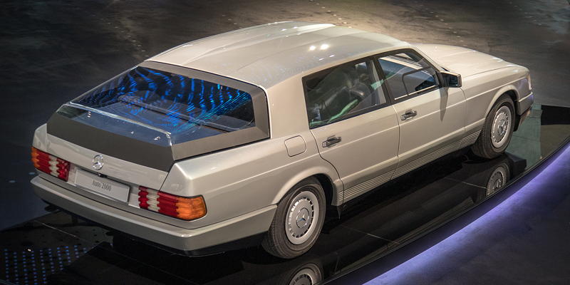 Mercedes-Benz Auto 2000 im Mercedes-Benz Museum Stuttgart, Ausstelliung 'Mythos 6: Aufbruch'