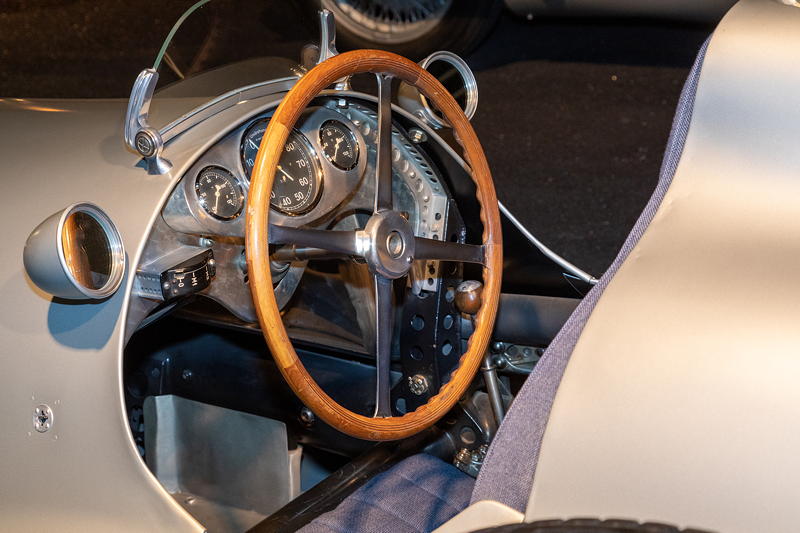 Mercedes-Benz 3-l Rennwagen W154, nach dem 1938 eingefhrten 3-l-Formel konzipiert. V12-Zyl., 453 PS bei 8.000 U/Min., vmax: 285 km/h.