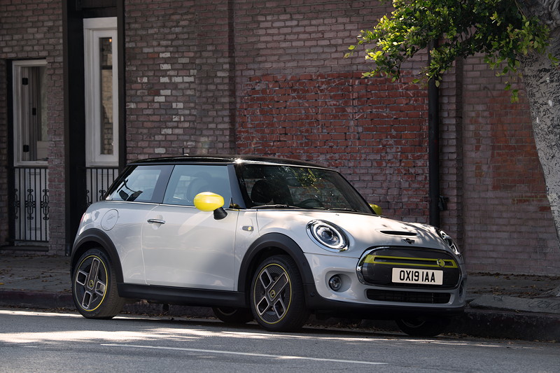 Der neue MINI Cooper SE.