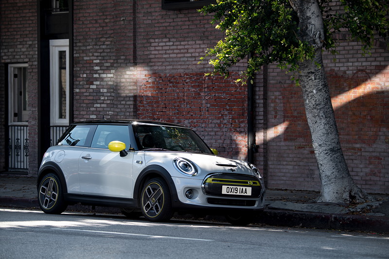 Der neue MINI Cooper SE.