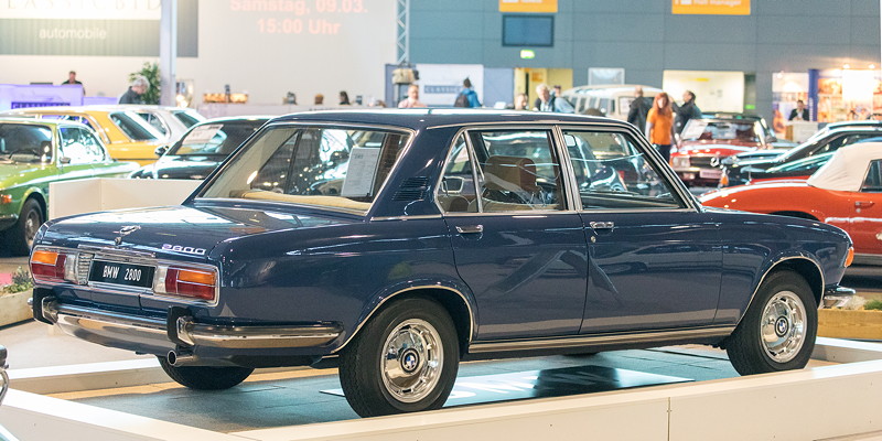 BMW 2800, nach dem Modell '2500' ab 1968 gab es ab 1969 auch das Modell '2800'