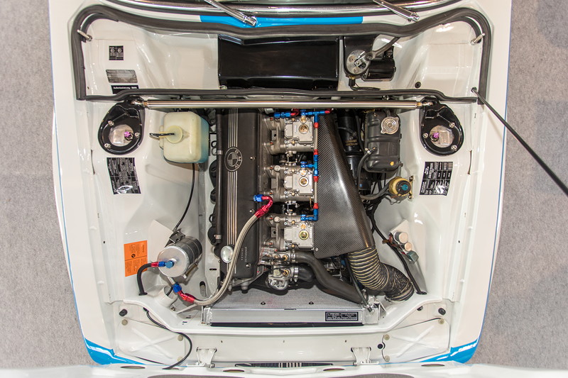BMW 3.0 CSi mit 6-Zylinder-Reihenmotor, 200 PS