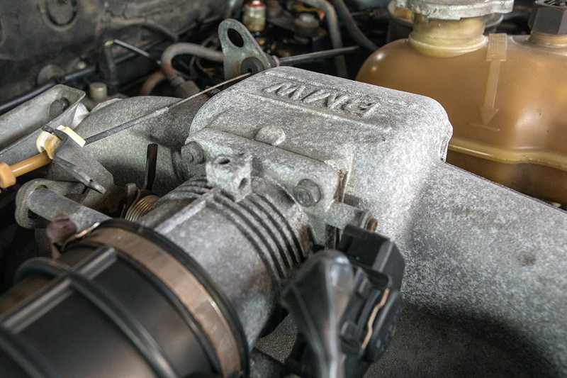 BMW M535i, 6-Zylinder-Reihehnmotor mit 185 PS