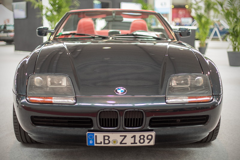 BMW Z1, mit 6-Zylinder-Reihenmotor, 170 PS