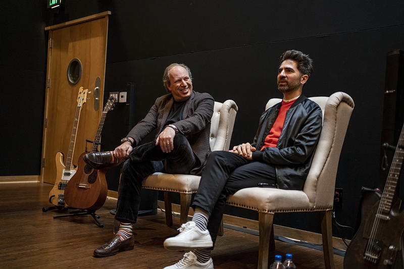 Hans Zimmer und Renzo Vitale verk�ndeten die Erweiterung der Partnerschaft in Santa Monica am 19. November 2019.