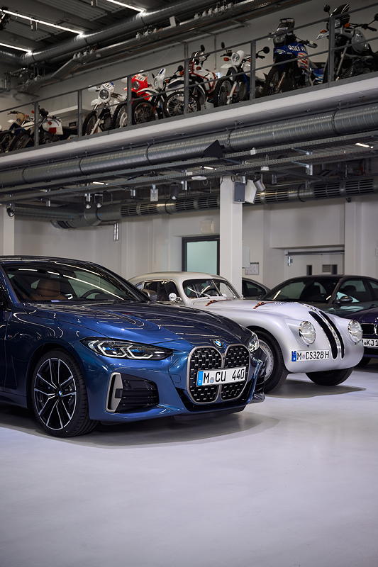 Digitale Weltpremiere des neuen BMW 4er Coup� in der BMW Classic.