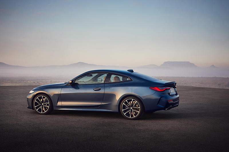 BMW M440i xDrive Coup�