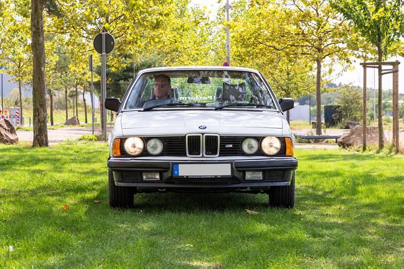 BMW 745iA (E23) - seltene SüdAfrika Version mit M1 Motor