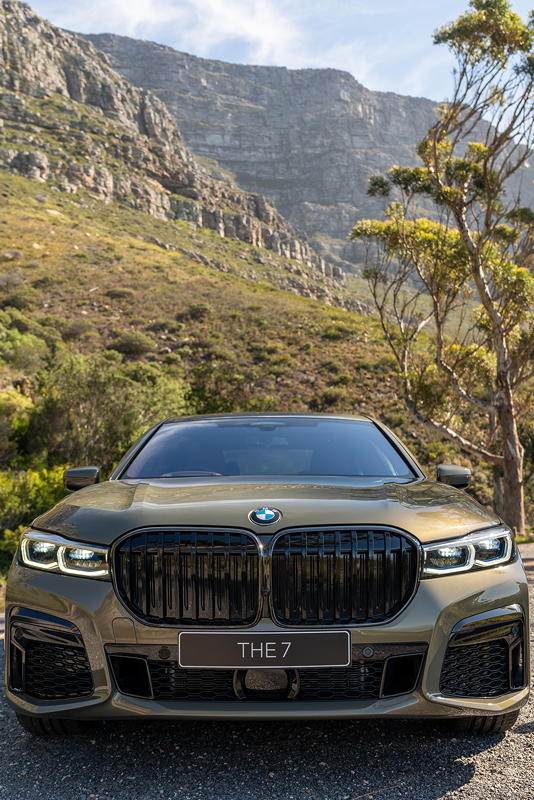 BMW 745Le xDrive Ellerman House.