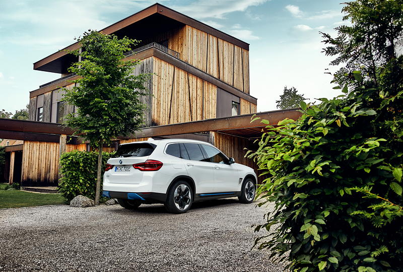 Der erste BMW iX3