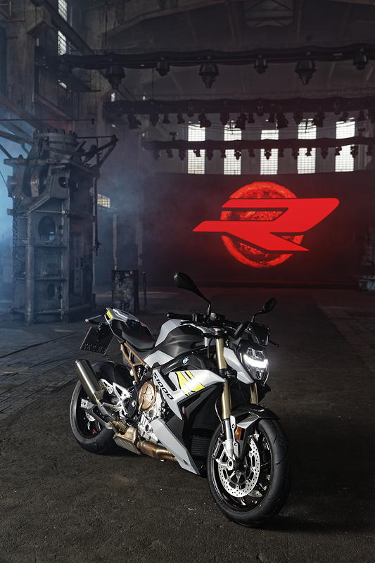 BMW S 1000 R, Variante Hockenheim Silber.