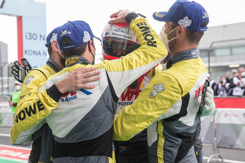 24h Rennan am Nrburgring 2021. ROWE Racing, #98 BMW M6 GT3, Connor De Phillippi (USA), Martin Tomczyk (GER), Sheldon van der Linde (RSA), Marco Wittmann.