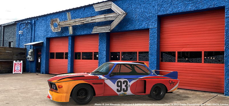 BMW Art Car von Alexander Calder, BMW 3.0 CSL, 1975, Augmented Reality. Bildrechte mit freundlicher Genehmigung des Kuenstlers und Acute Art in Zusammenarbeit mit BMW Group Culture. 