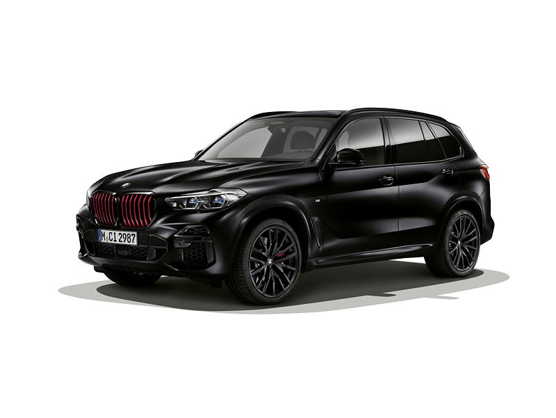 BMW X5 Edition Black Vermilion, Studio Artwork.