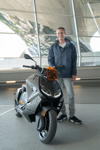 Timo Resch und der BMW CE 04