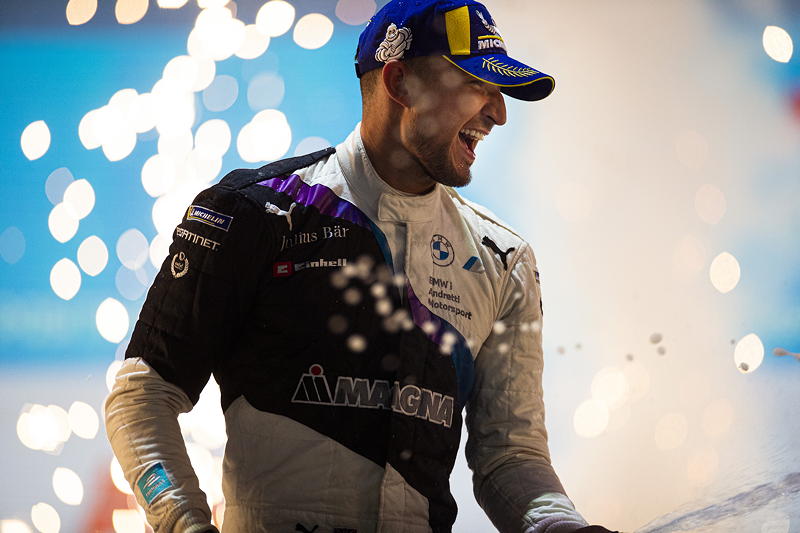 London (GBR), 23.-25.06.21. ABB FIA Formula E London E-Prix, Sieger Jake Dennis (GBR) #27 BMW iFE.21.