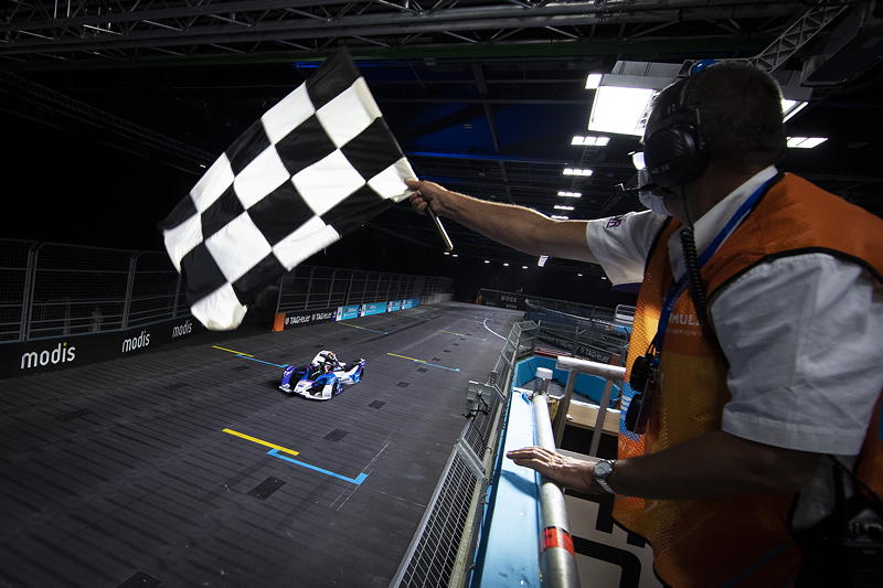 London (GBR), 23.-25.06.21. ABB FIA Formula E London E-Prix, Sieger Jake Dennis (GBR) #27 BMW iFE.21.