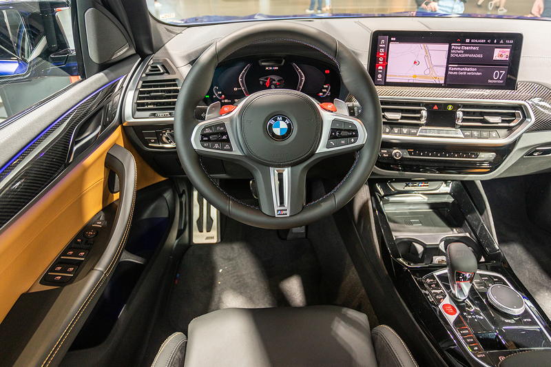 BMW X3 M Competition in der BMW Welt, Cockpit