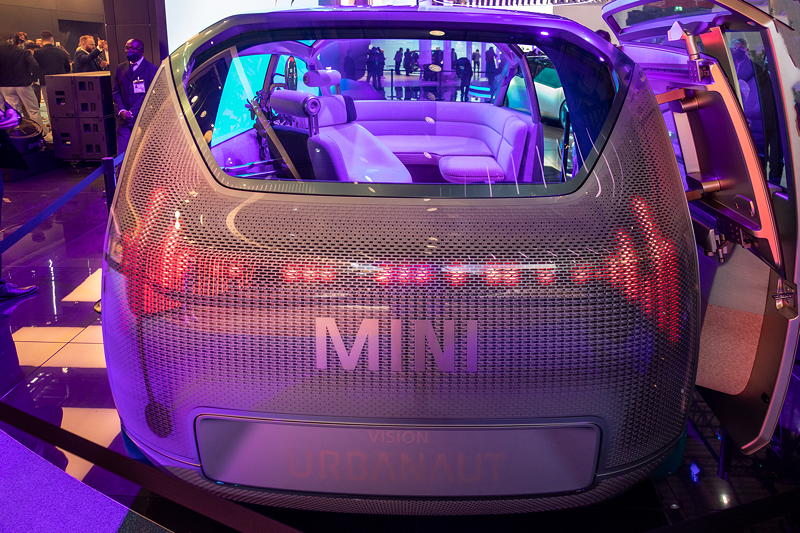 MINI Vision Urbanaut