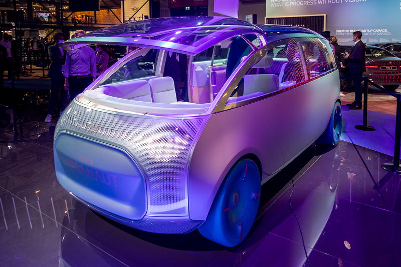 MINI Vision Urbanaut