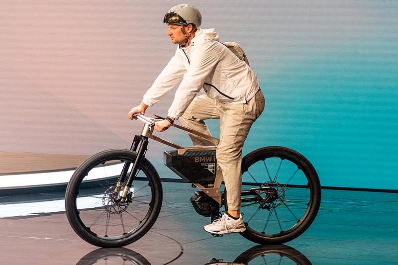 BMW i Vision AMBY - vorgestellt im Rahmen der BMW Group Pressekonferenz, IAA Mobility