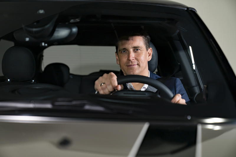 Bernd K�rber, Leiter Marke MINI und der MINI Cooper S 3-T�rer