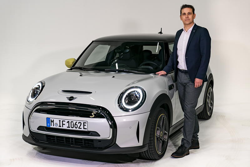 Bernd K�rber, Leiter Marke MINI und der MINI Cooper SE