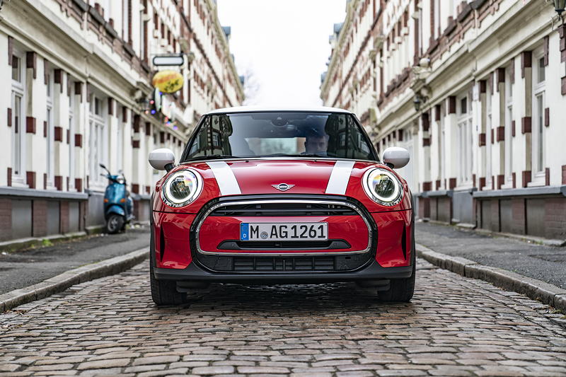 Der MINI Cooper 3-Trer.