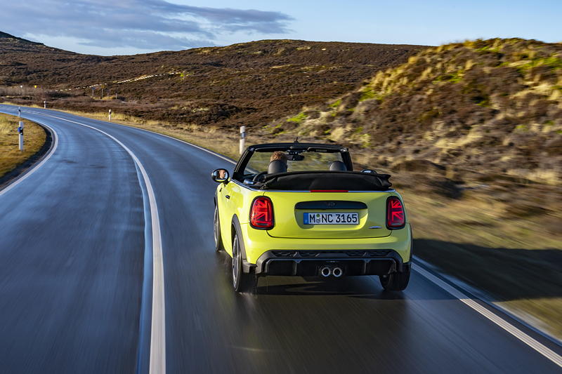 MINI John Cooper Works Cabrio