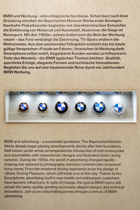 BMW Musuem, Haus der Marke: Die Entwicklung des BMW Logos.